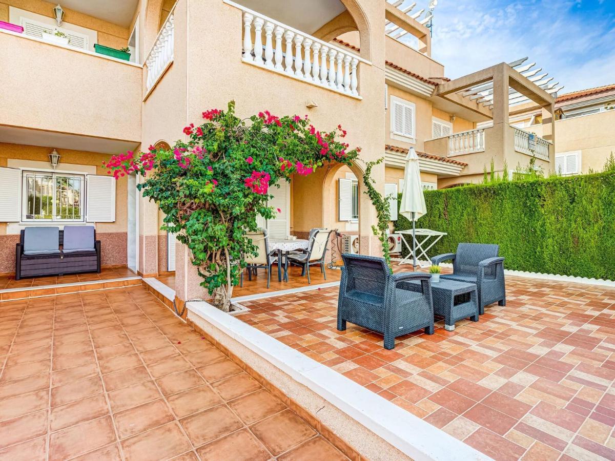 Belvilla By Oyo Lovely Bungalow With Swimming Pool Orihuela Exteriér fotografie