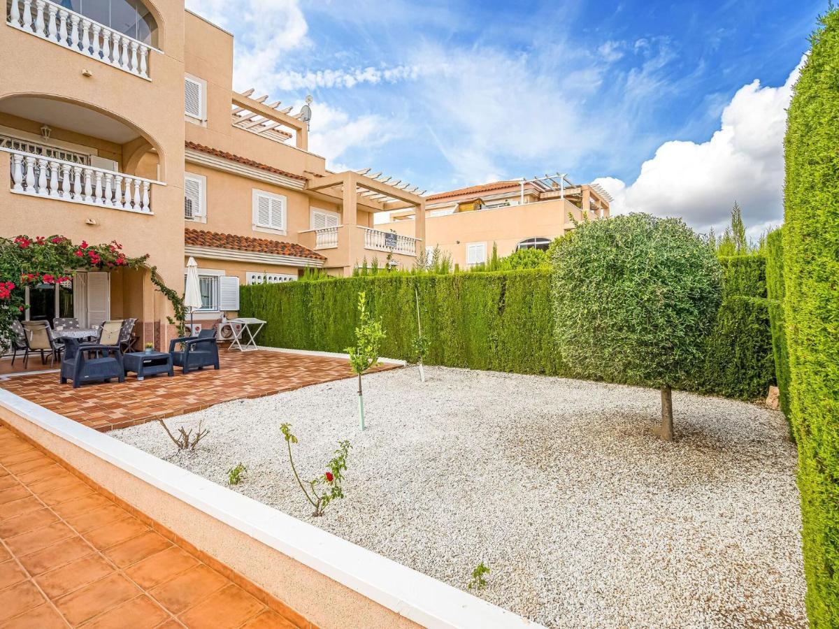 Belvilla By Oyo Lovely Bungalow With Swimming Pool Orihuela Pokoj fotografie